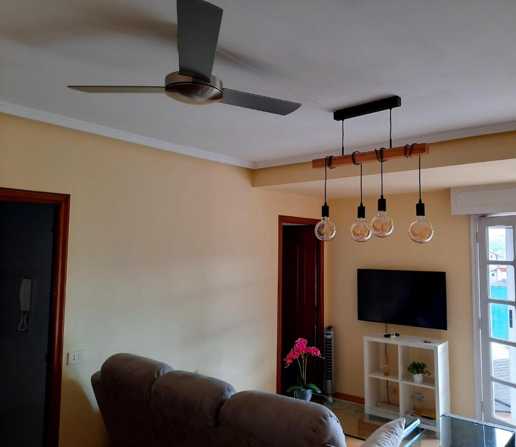 Apartamento Con Terraza En El Casco Historico Ourense Extérieur photo